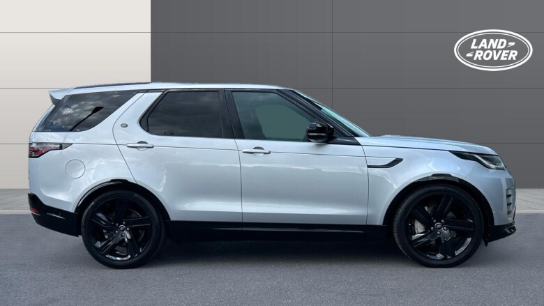 Land Rover Discovery 3.0 D300 R-Dynamic HSE 5dr Auto Diesel Station Wagon